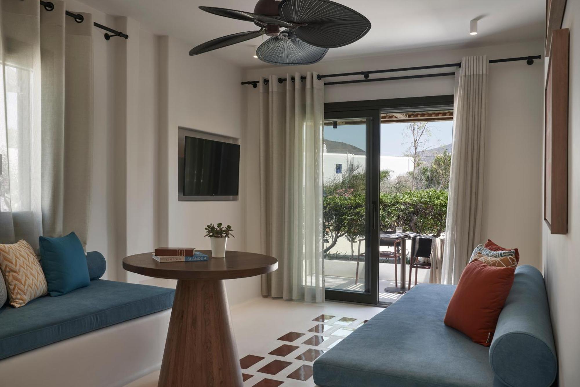 Hotel Andronis Minois Parasporos Exteriér fotografie
